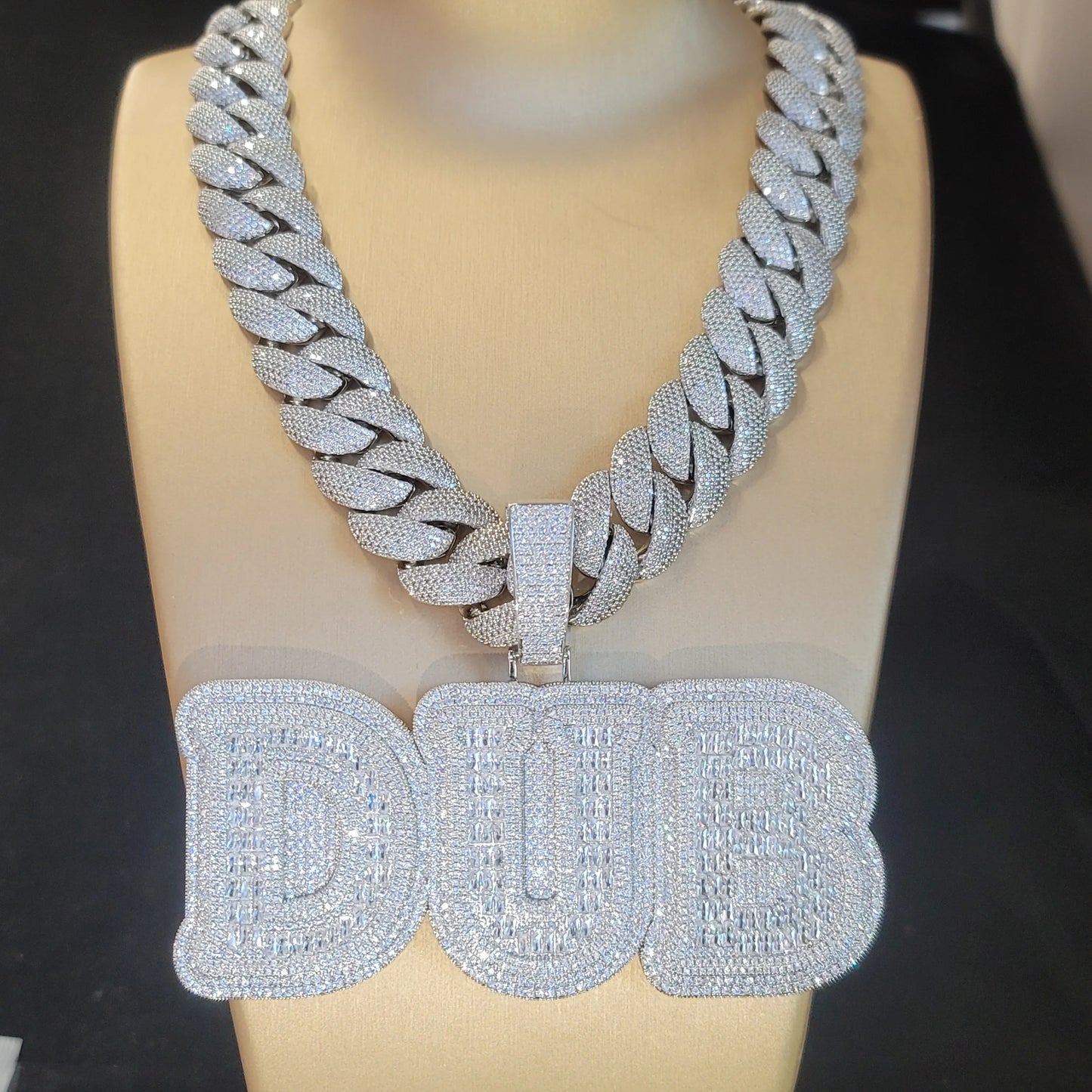 Iced Out Whole Piece Big Letter Pendant Solid Back Personalized Name Necklace With 20MM Cuban Chain Fashion Jewelry For Party